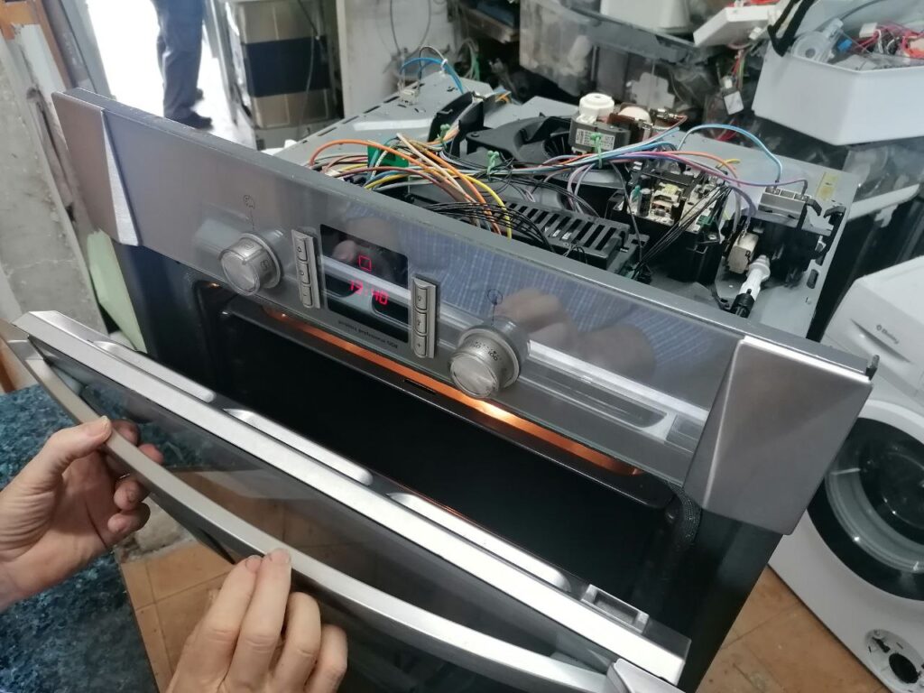 Reparación y recuperación horno Balay